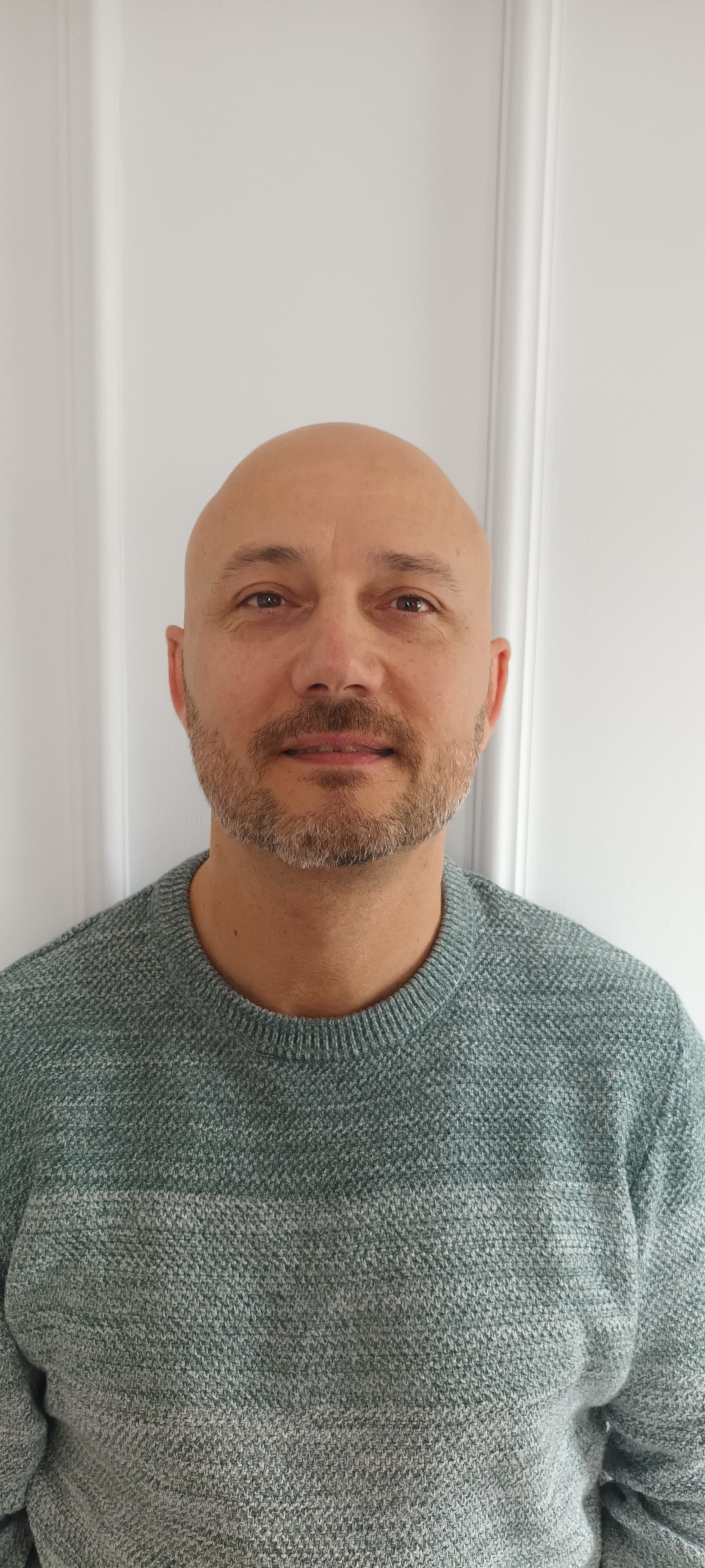 Elton Bubjaku, driving instructor